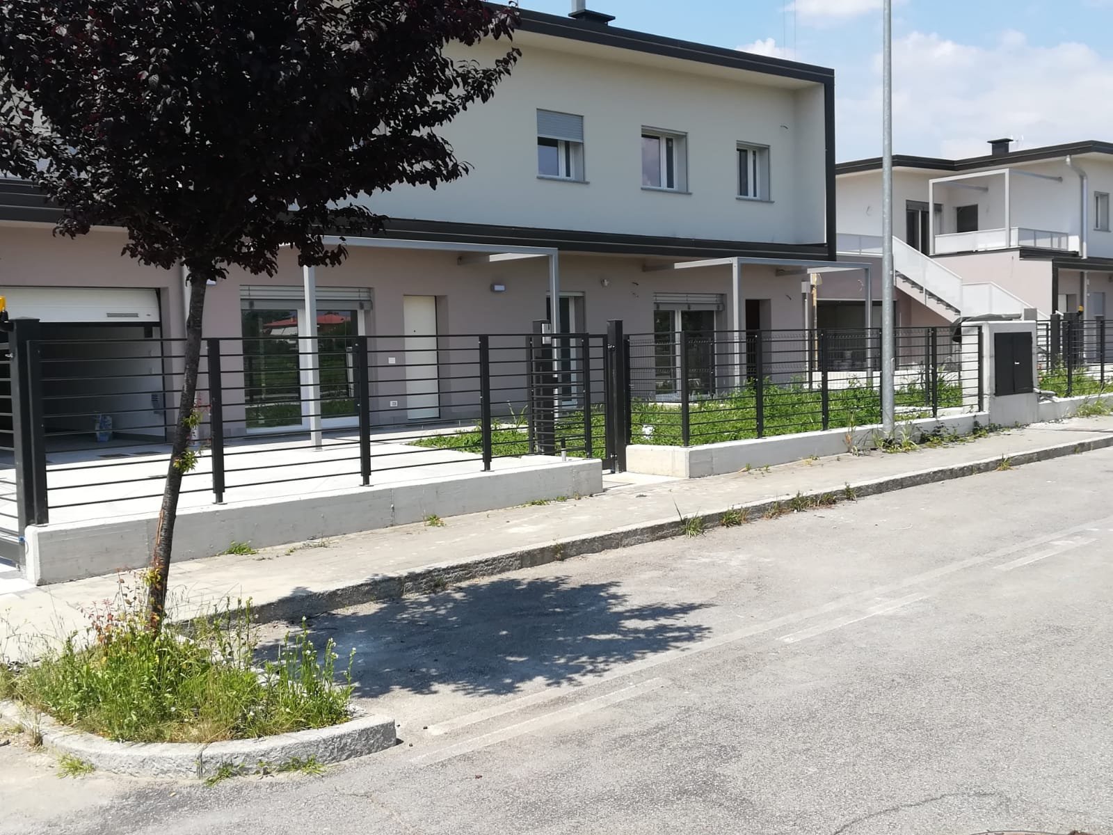 Cantiere Bolgare <br/> Recinzione modello village