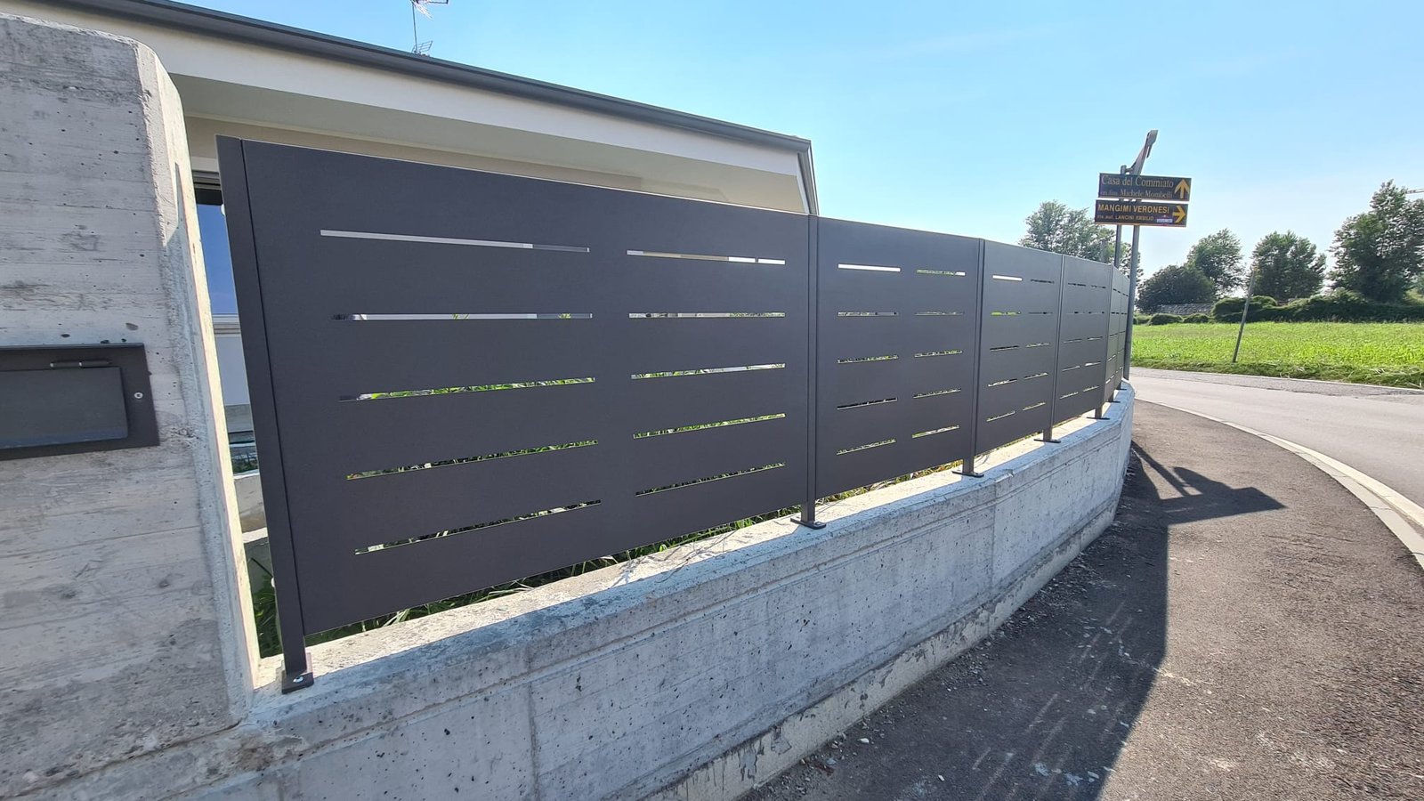 Cantiere Chiari <br/> Recinzione modello mare