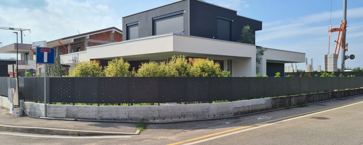 cmc recinzioni-cantiere lugagnano-Recinzione modello foro quadrato