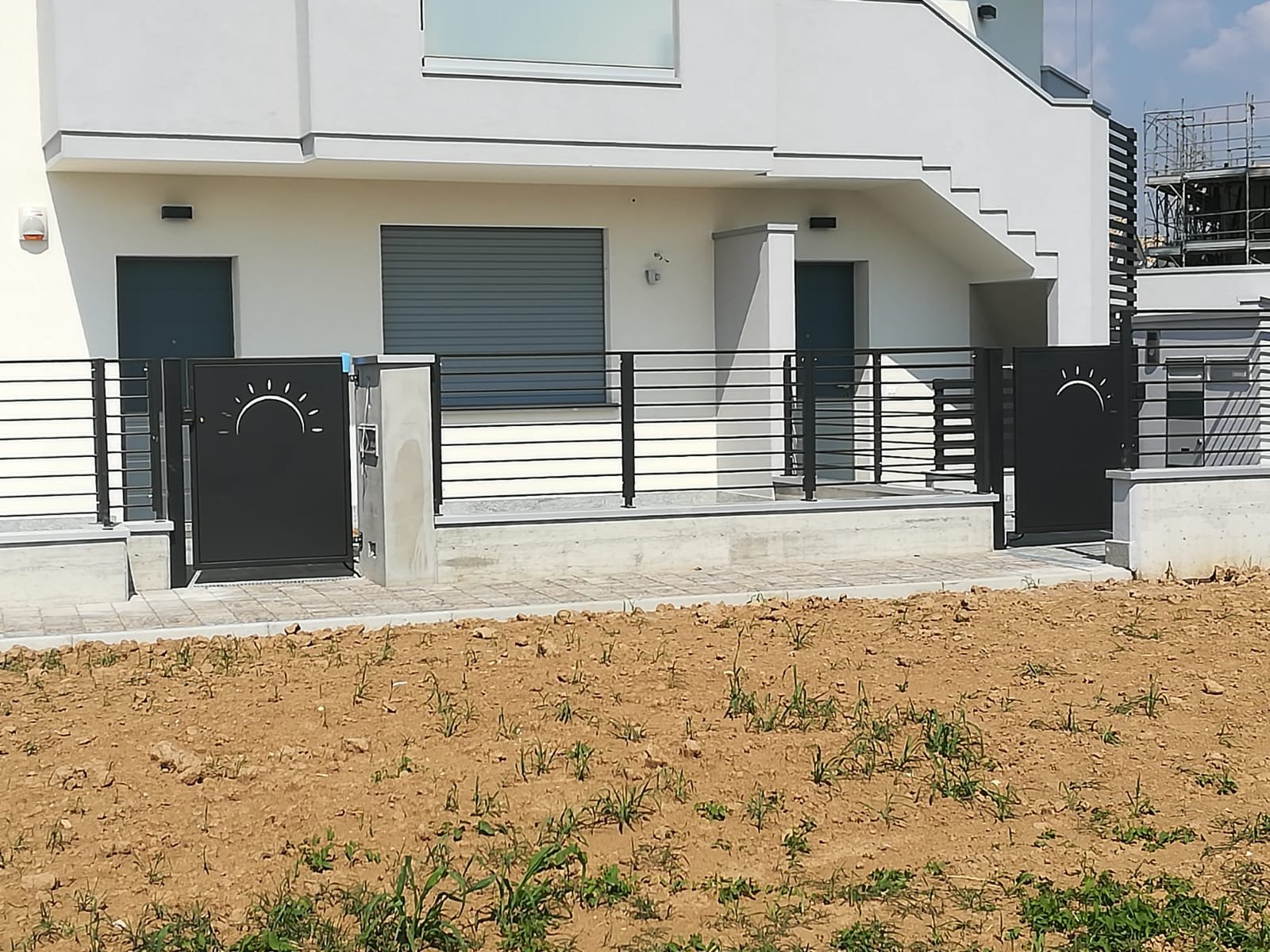 cmc recinzioni-cantiere valbrembo-Recinzione modello village