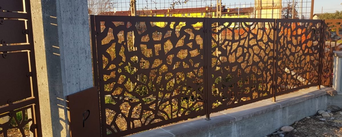 cmc recinzioni - cantiere valeggio - Recinzione in lamiera