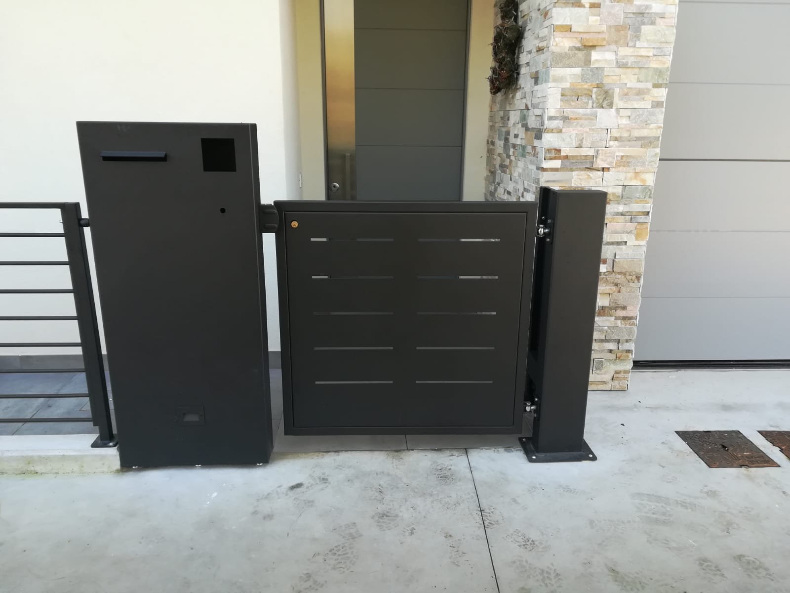 Cantiere Vicenza <br/> Recinzione modello Village