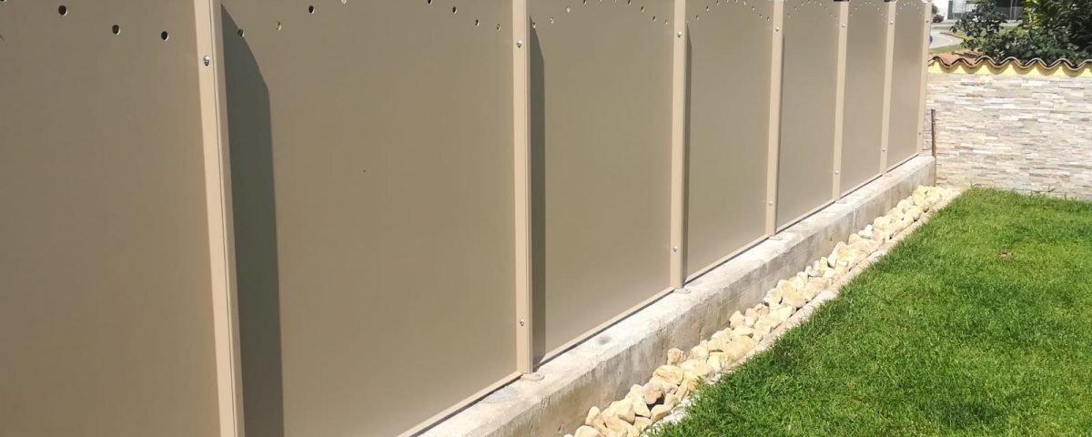 cmc recinzioni-cantiere Villafranca-Recinzione modello lamiera cieca