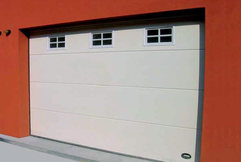 BASCULANTE E PORTONE SEZIONALE <br/> MODELLO BAHIA