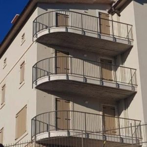 cmc parapetti-cantiere bosco chiesanuova (VR)-parapetto modello liscia