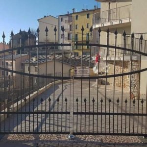 cmc parapetti-cantiere bosco chiesanuova (VR)-parapetto modello liscia