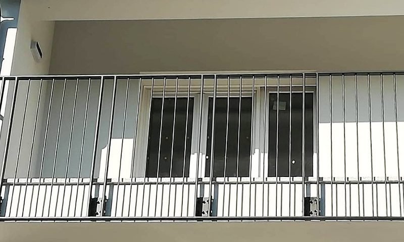 cmc parapetti-cantiere ferrara-parapetto modello mare