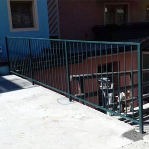 cmc parapetti-cantiere hotel adriana ledro-parapetto modello liscia