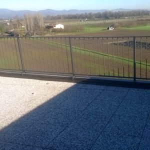 cmc parapetti-cantiere san giovanni lupatoto-parapetto modello liscia