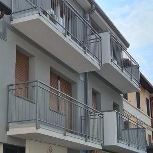 cmc parapetti-cantiere san giovanni lupatoto-parapetto modello tonda