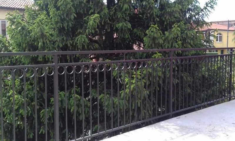 cmc parapetti-cantiere vallese oppeano-parapetto modello cerchio in quadro