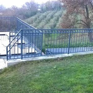 cmc parapetti-cantiere vicenza-parapetto modello cerchio in quadro